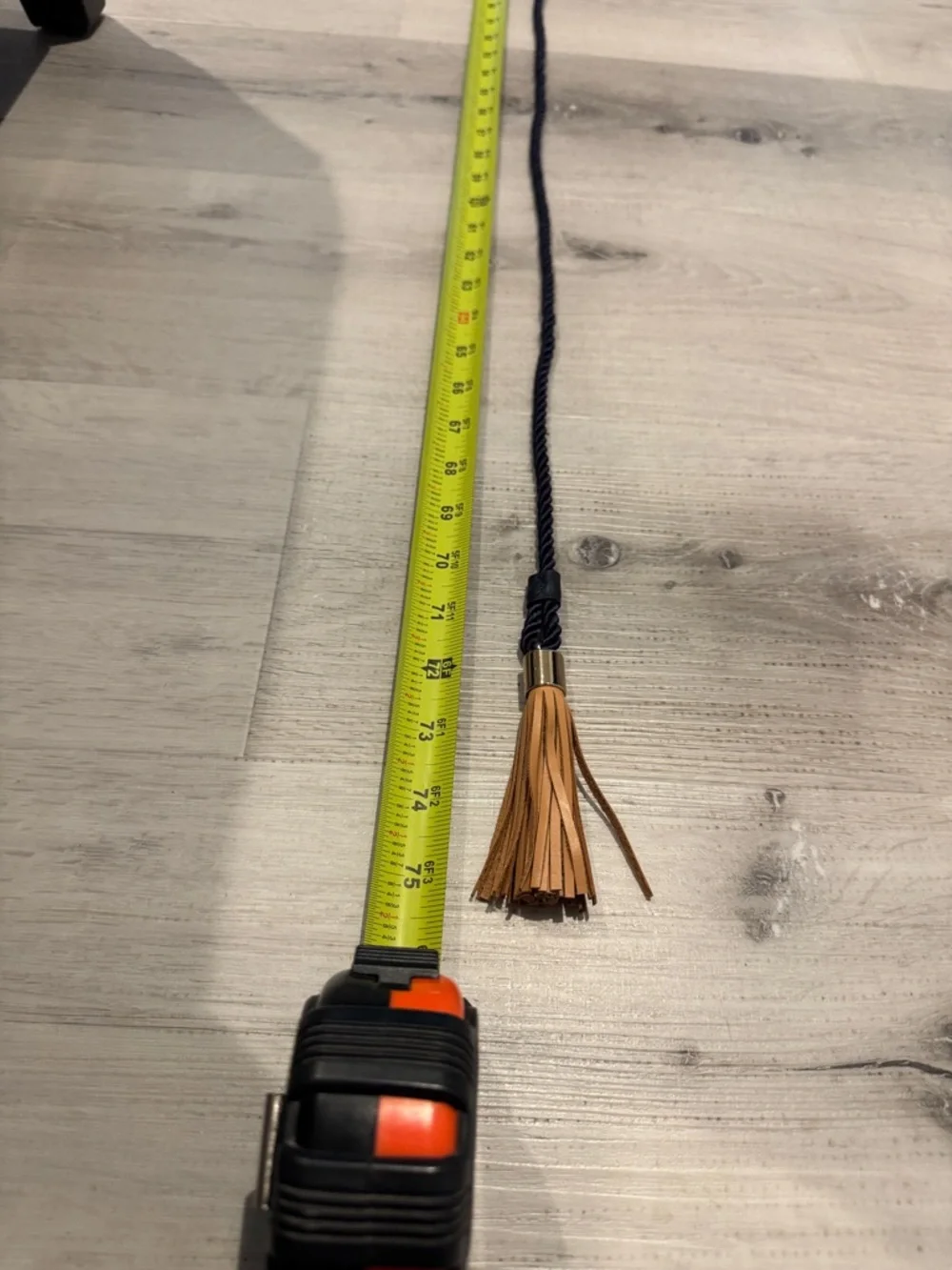 Ann Taylor NWOT Rope Tassel Belt in Navy/ Tan. Many ways to wear it.